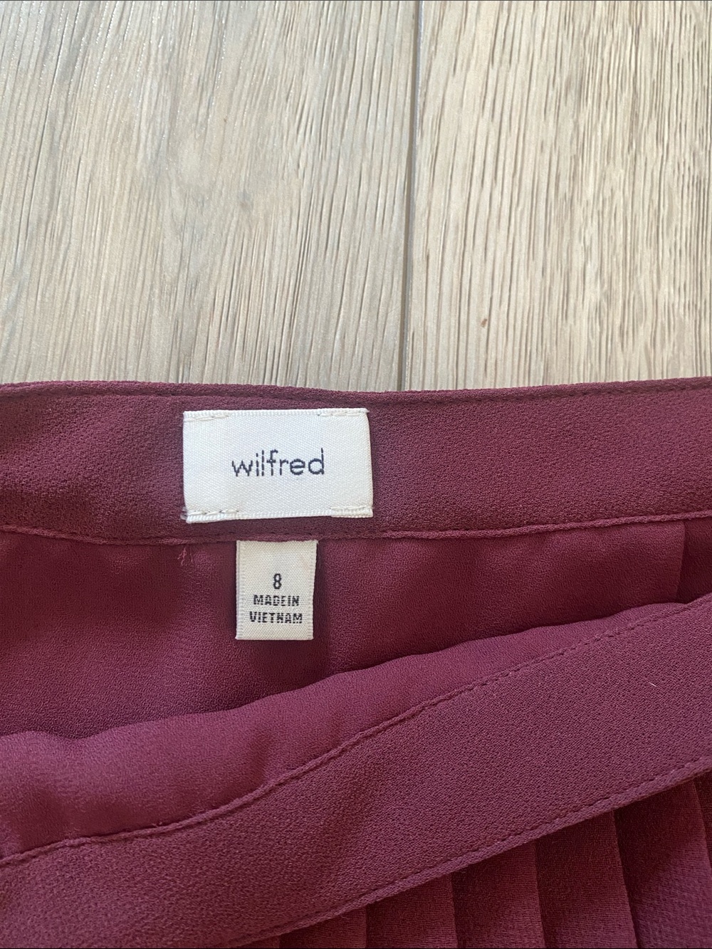 Wilfred Burgundy Pleated Mini Twirl Skirt - Picture 2 of 6